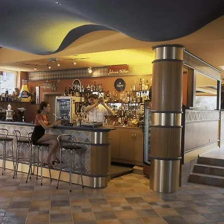 Kaliopa 3* البينا