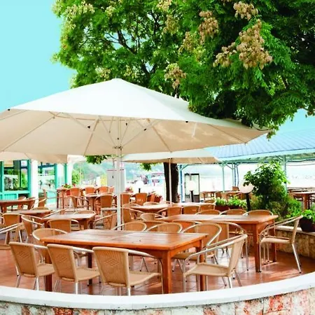 Kaliopa فندق البينا